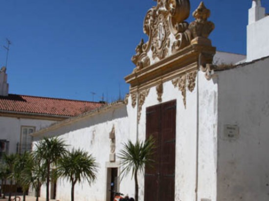 Armazém Regimental