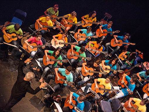 Município renova apoio à Orquestra Juvenil de Guitarras do Algarve